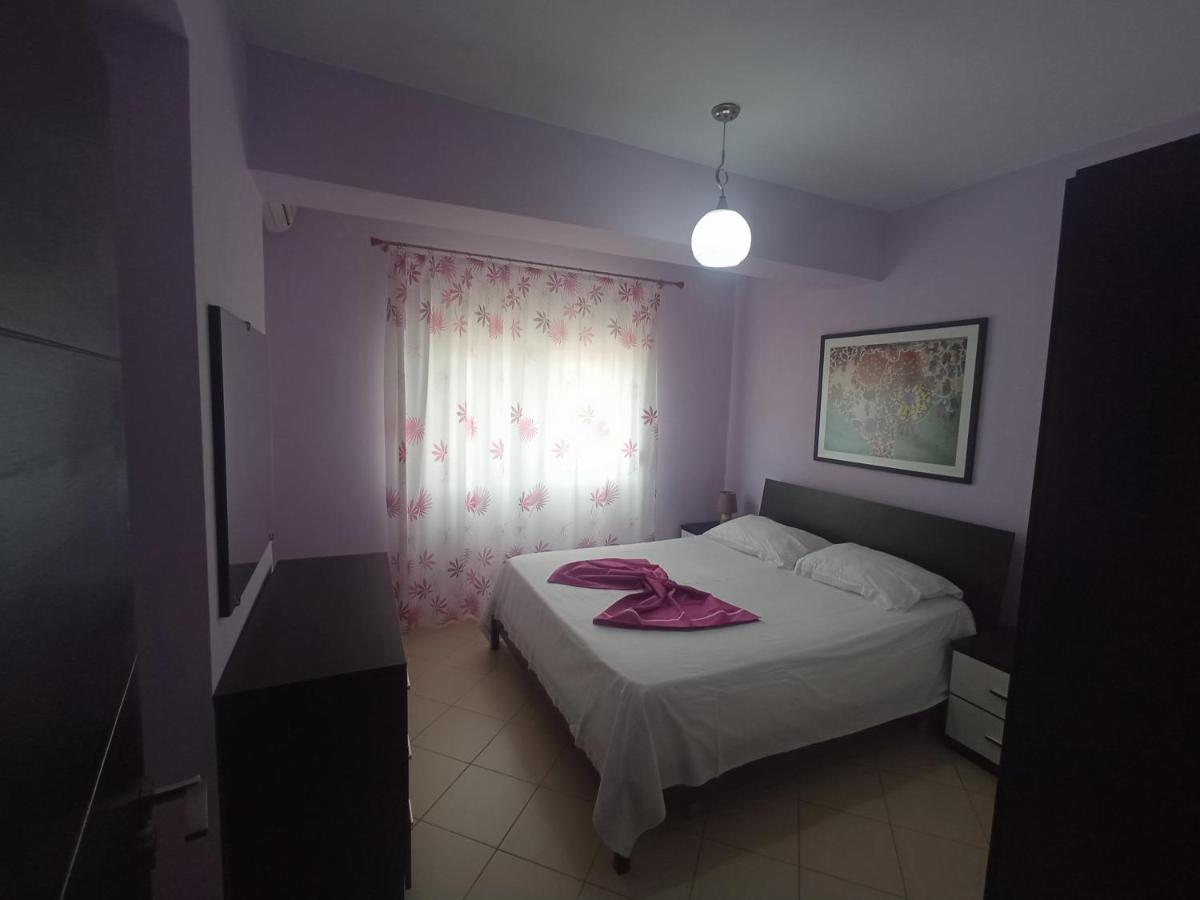 Sunny Apartment Sarande Exterior photo