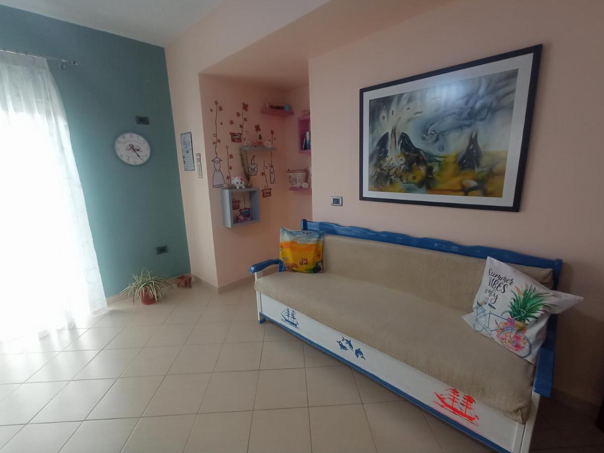 Sunny Apartment Sarande Exterior photo