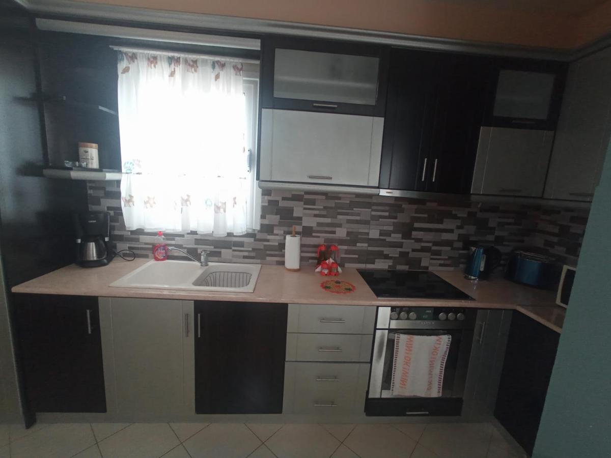Sunny Apartment Sarande Exterior photo